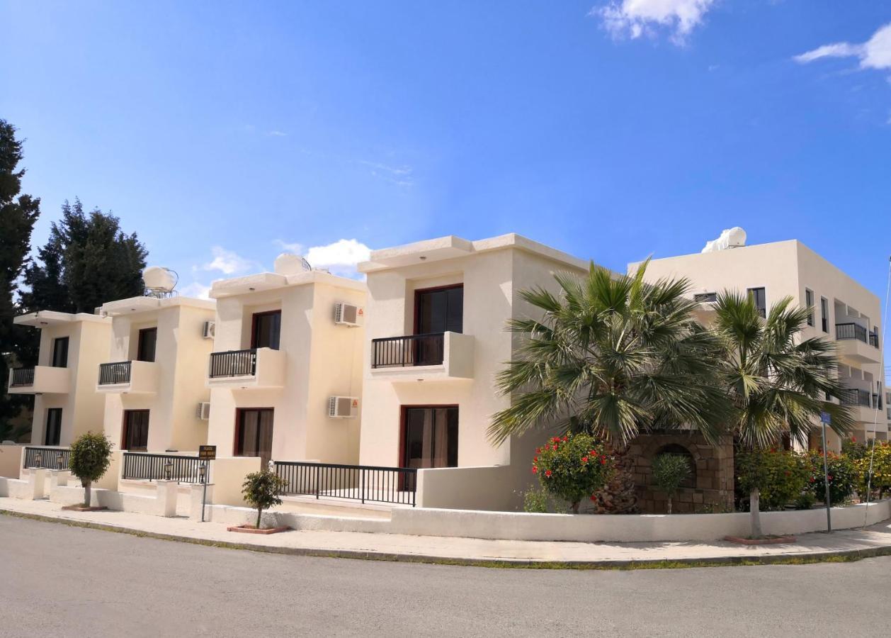 Seashell Apartments Paphos 外观 照片